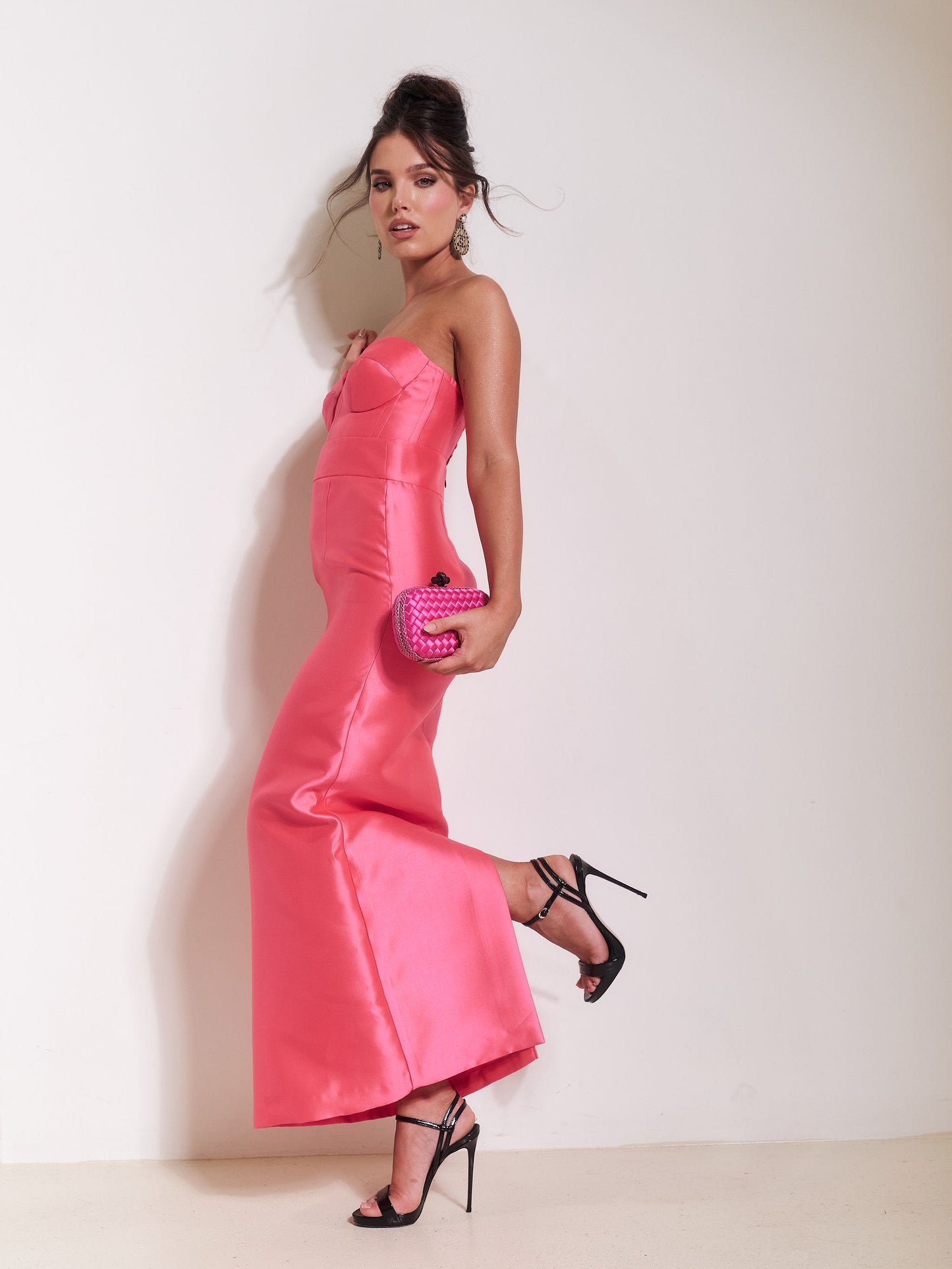 CORSET WITH PINK LONG SKIRT